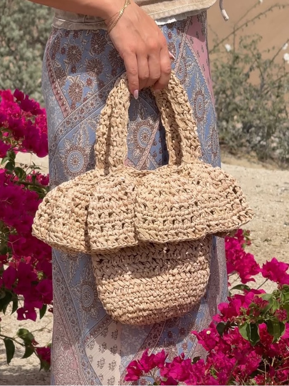 LOFT Raffia Straw Ruffle Woven Basket Tote Bag Neutral Summer Beach Vacation